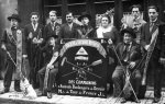 Enseignes des Compagnons boulangers 1890-1940.